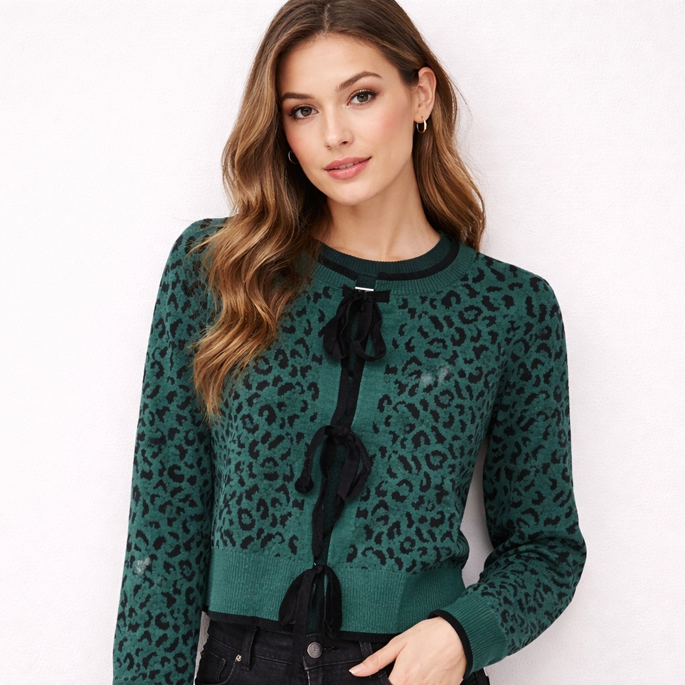 Chic Green Leopard Print Cardigan